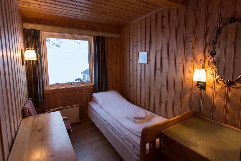 Leirvassbu Fjellstue Hotel Boverdalen Exterior photo